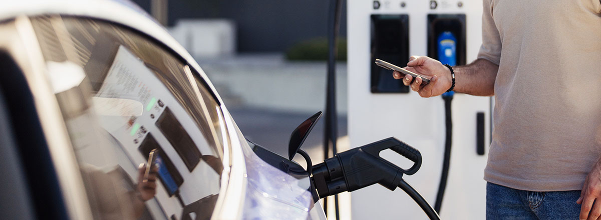 E-Auto öffentlich laden