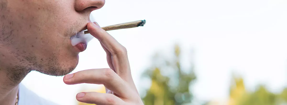 Arbeitsschutz nach Legalisierung: Arbeitgeber sollten Cannabiskonsum am Arbeitsplatz explizit ausschließen
