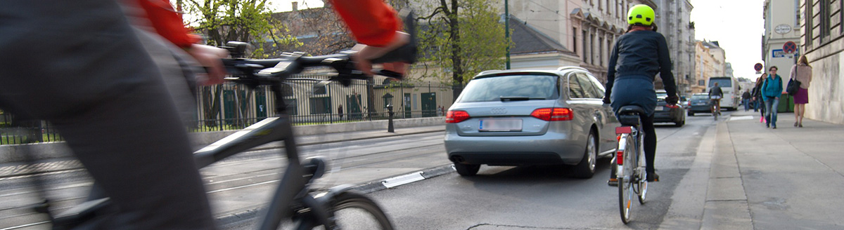 Mehr Schutz für Radfahrer: Sicherheitsabstand wird oft unterschritten